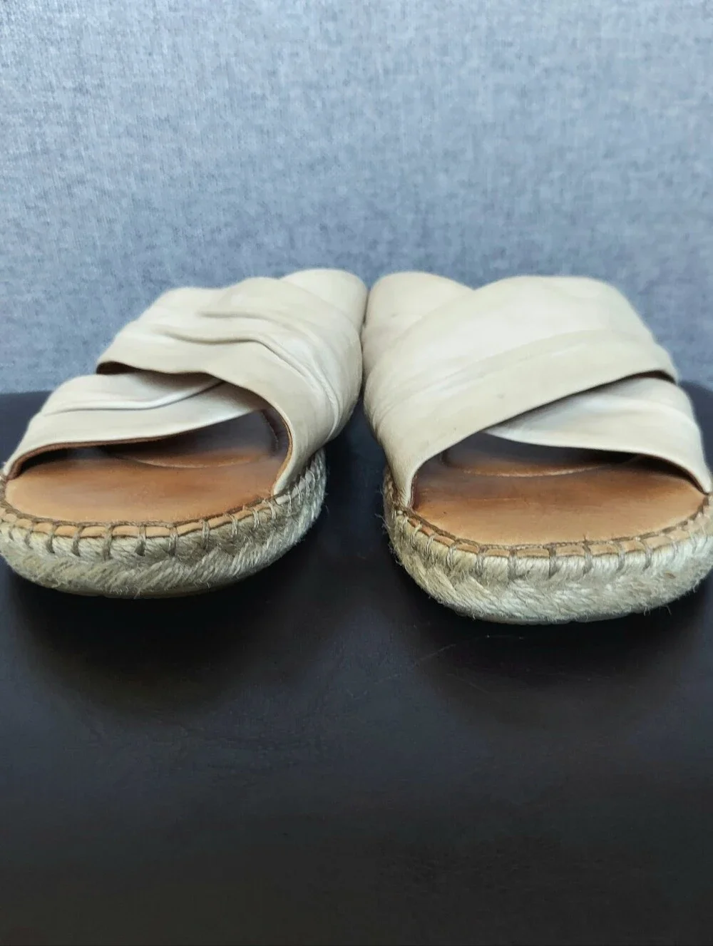 BORN Espadrille Cream Criss Cross Ruched Leather Sandals Women 8